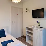招待所 Alka 3*