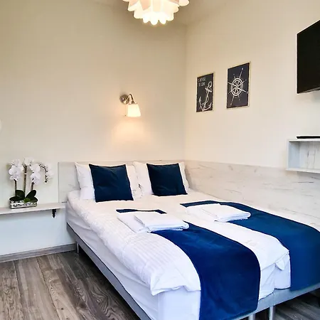 Alka Pensión 3*